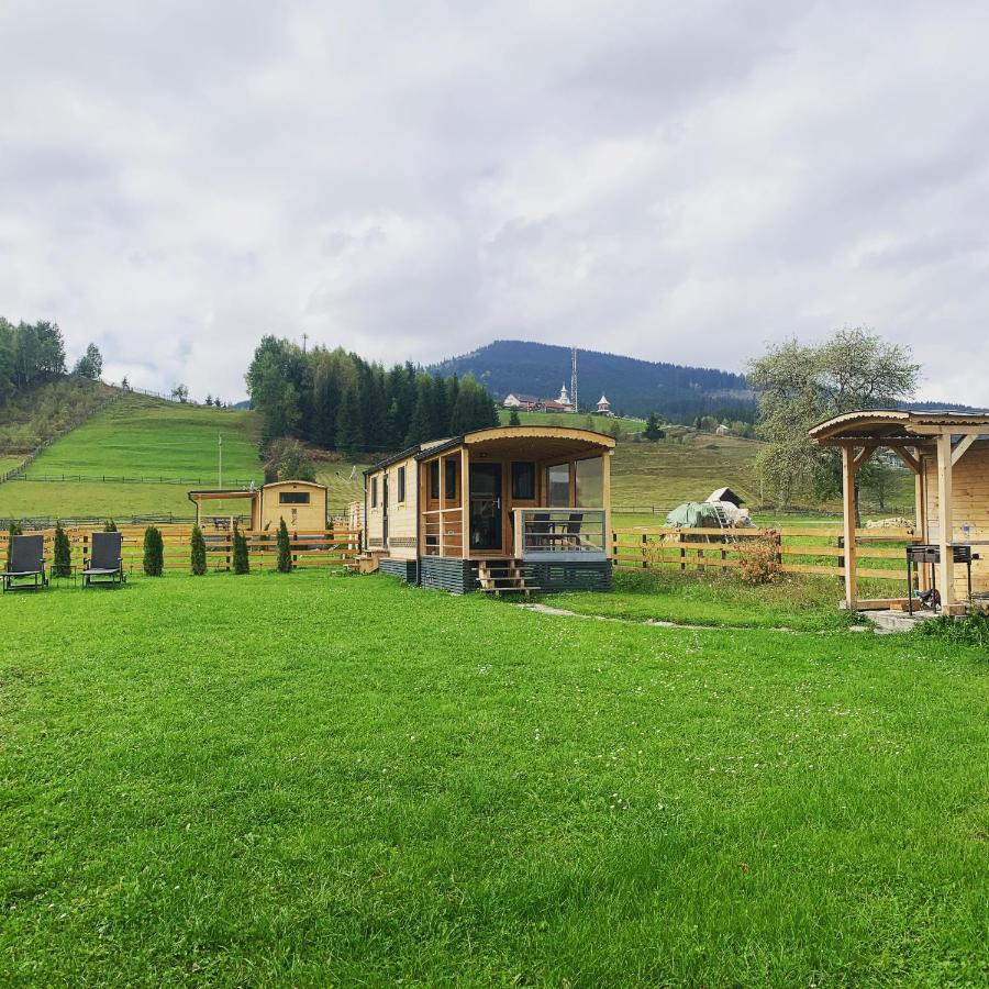 La Casuta Din Ciocanesti Art Exterior foto